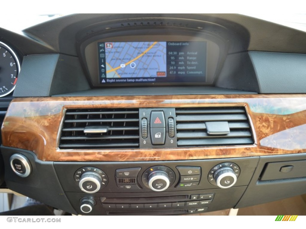 2009 5 Series 528xi Sedan - Barbera Red Metallic / Cream Beige photo #15