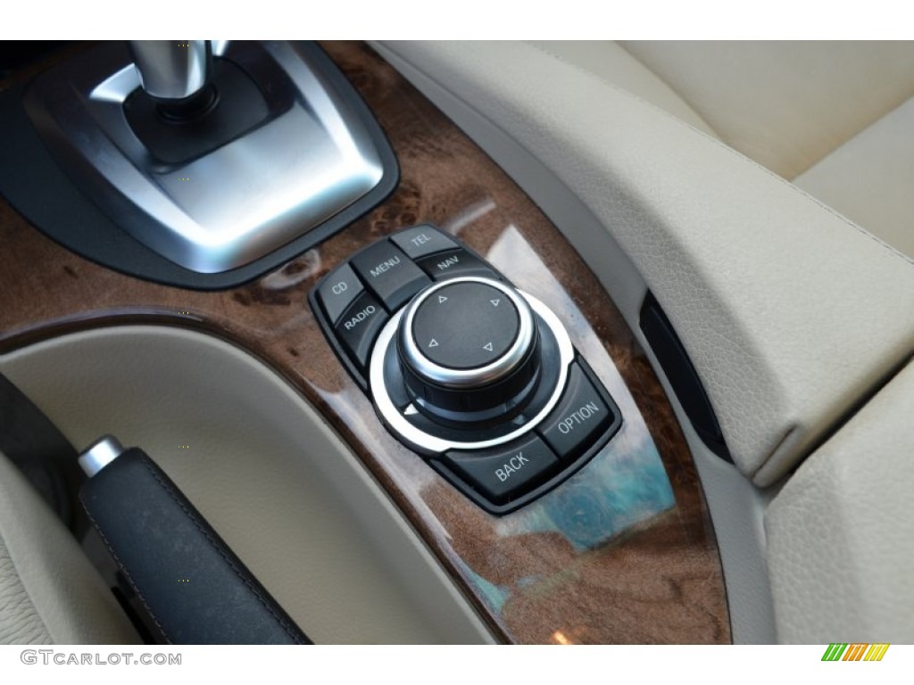 2009 5 Series 528xi Sedan - Barbera Red Metallic / Cream Beige photo #17