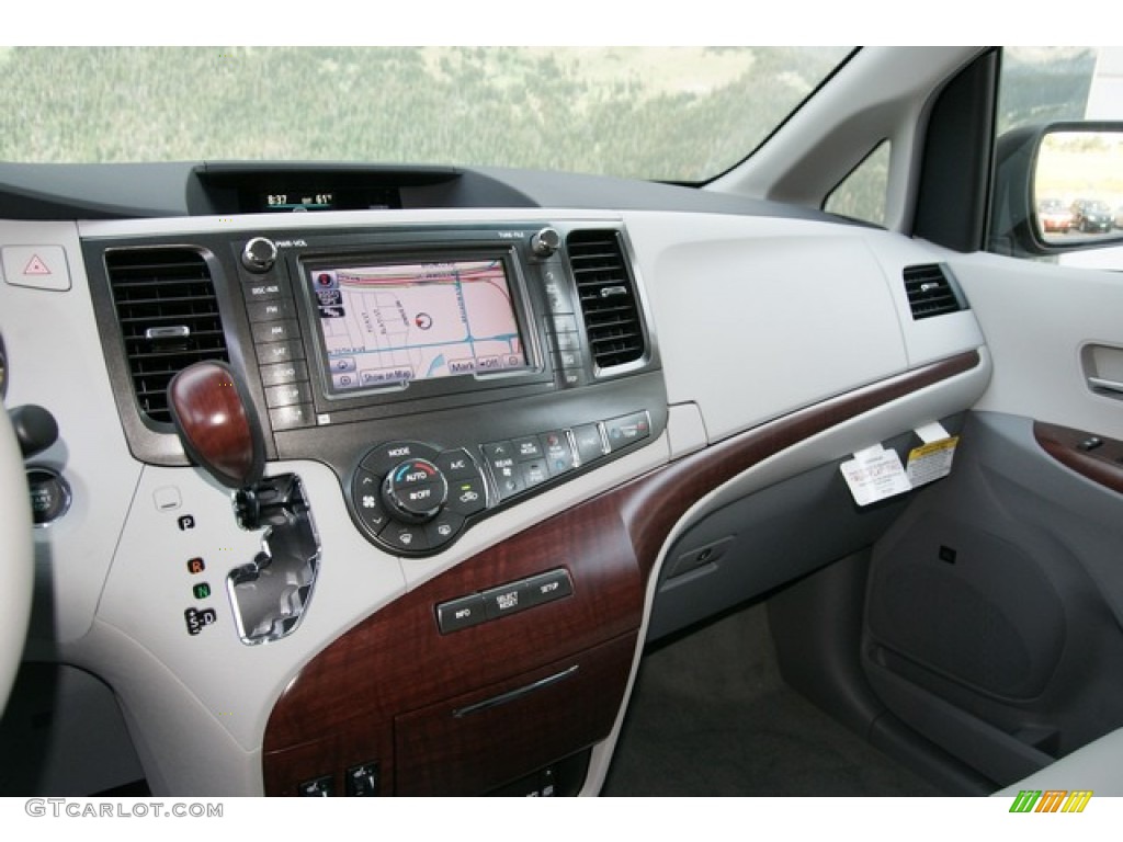 2013 Toyota Sienna Limited AWD Light Gray Dashboard Photo #71217538