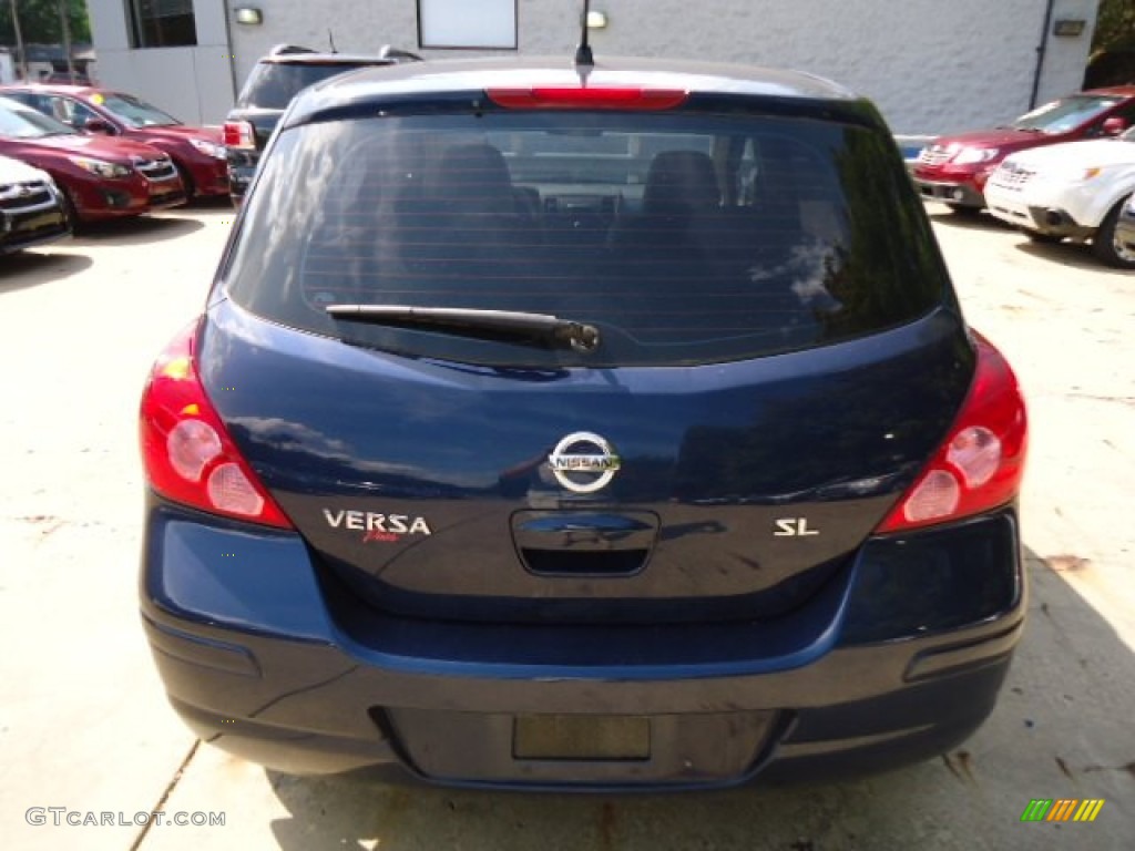 2008 Versa 1.8 SL Hatchback - Blue Onyx / Beige photo #3