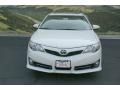 Super White - Camry SE Photo No. 3