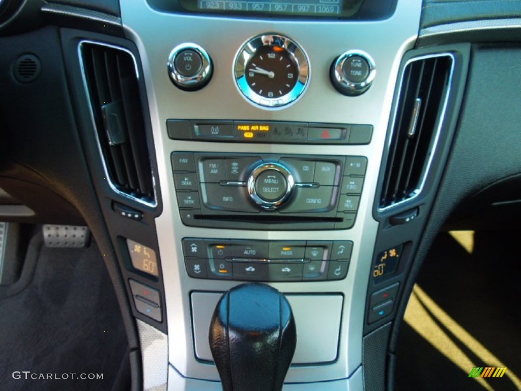 2008 Cadillac CTS Sedan Controls Photo #71221336