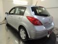 Brillant Silver - Versa 1.8 S Hatchback Photo No. 9