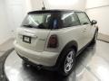 Pepper White - Cooper Hardtop Photo No. 6