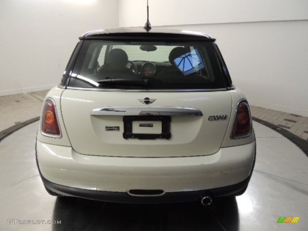 2010 Cooper Hardtop - Pepper White / Grey/Carbon Black photo #7