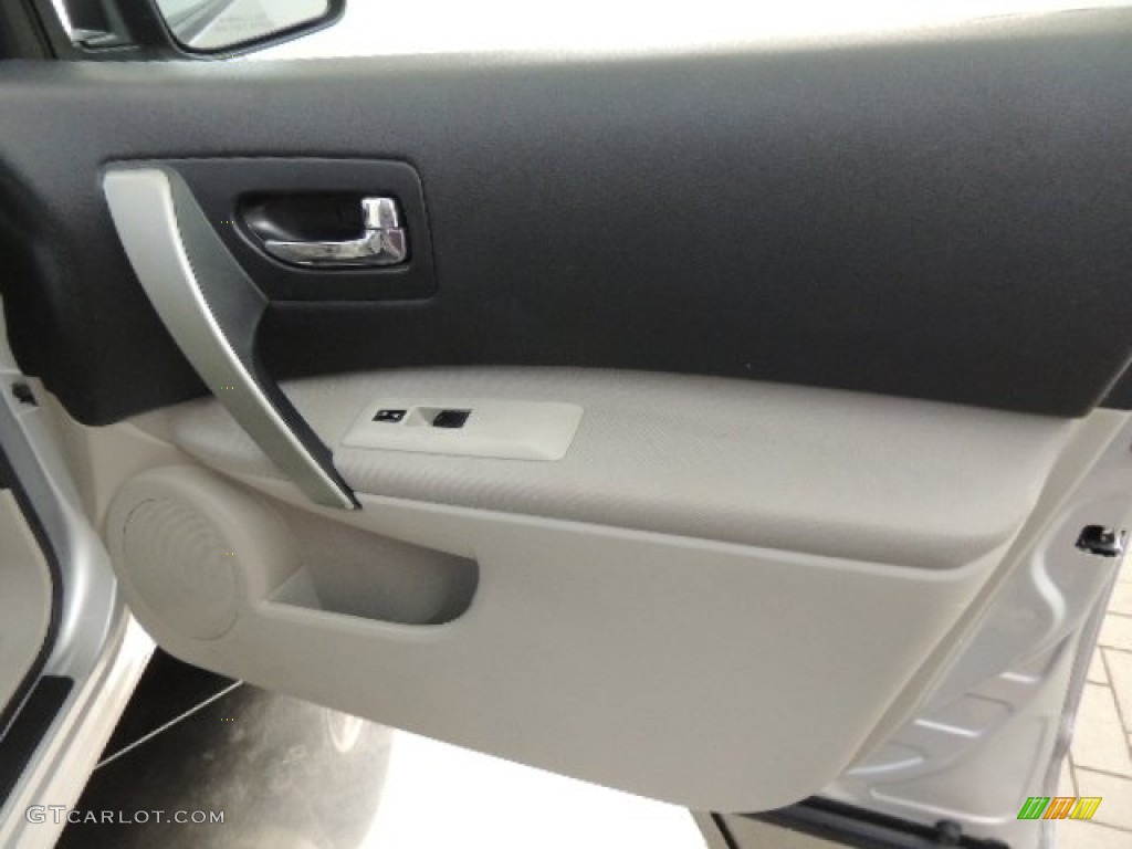 2011 Rogue S AWD - Silver Ice Metallic / Gray photo #12