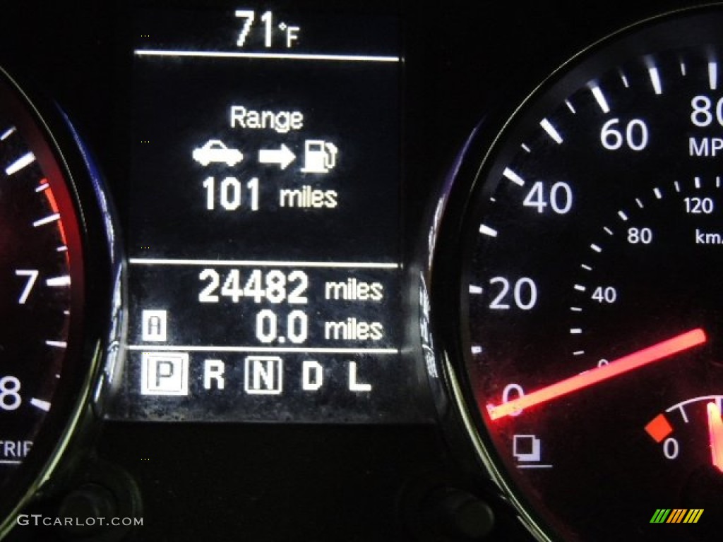 2011 Rogue S AWD - Silver Ice Metallic / Gray photo #23