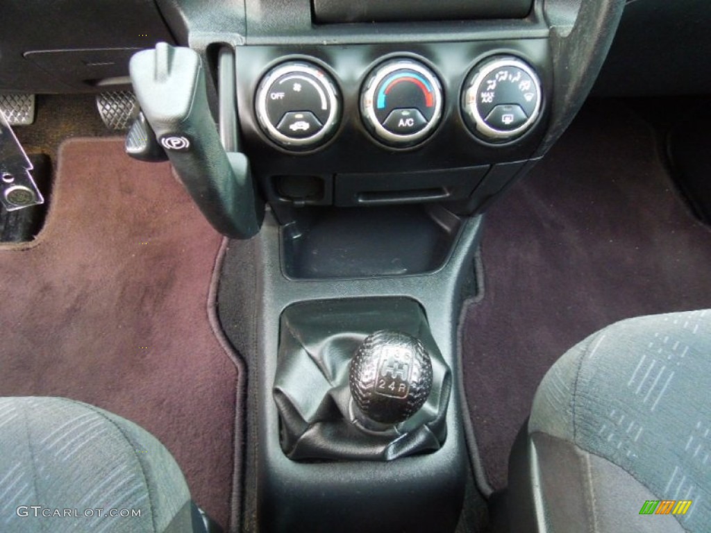 2006 Honda CR-V EX 4WD Controls Photo #71226018