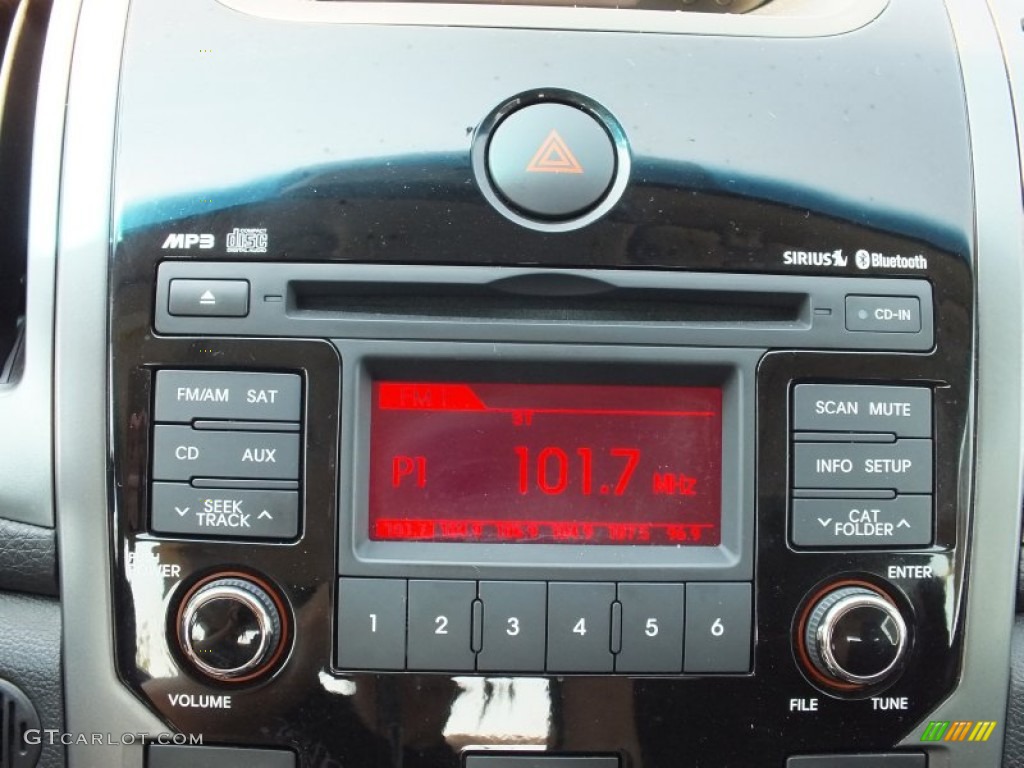 2012 Kia Forte Koup SX Audio System Photo #71231085