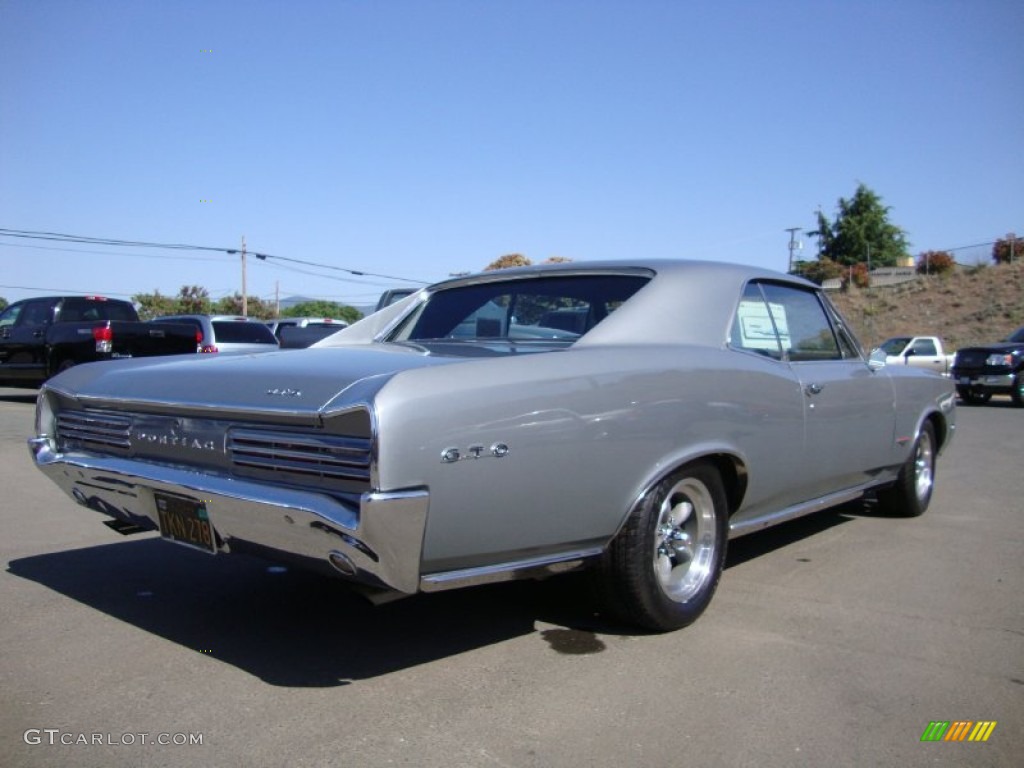 Platinum 1966 Pontiac GTO Hardtop Exterior Photo #71231976