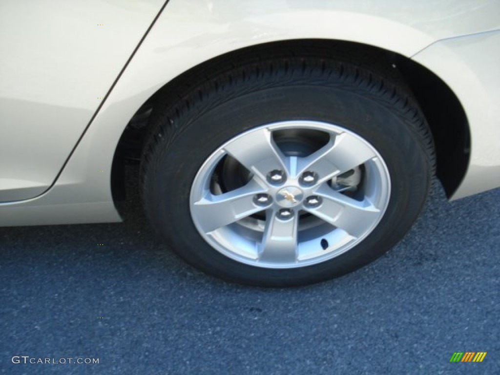 2013 Malibu LT - Champagne Silver Metallic / Cocoa/Light Neutral photo #9