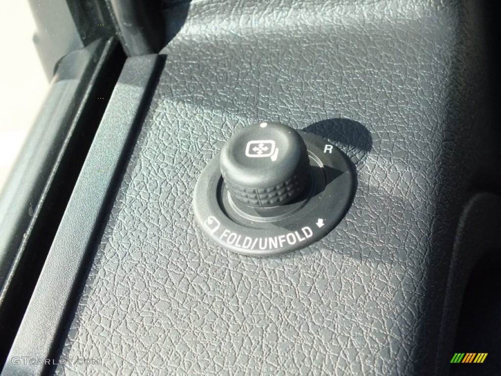 2013 Ford F150 King Ranch SuperCrew 4x4 Controls Photo #71233224