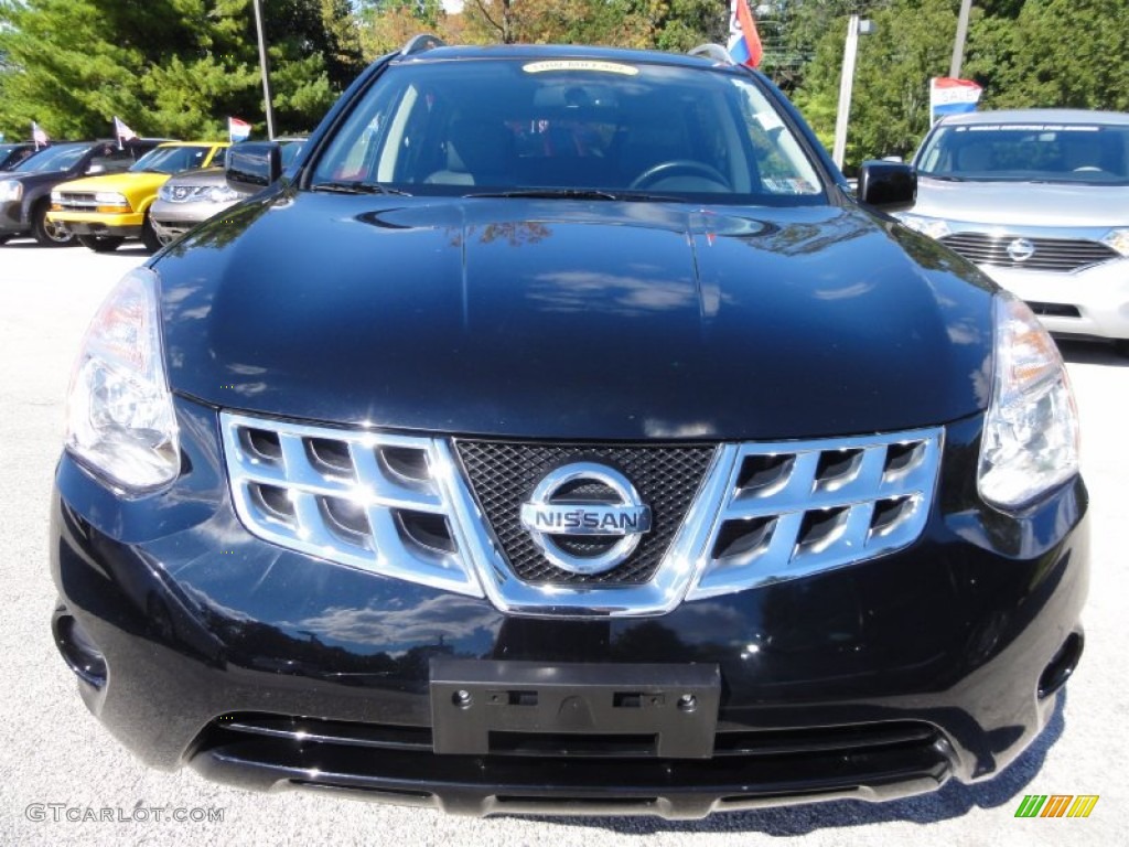 2011 Rogue SL AWD - Wicked Black / Black photo #3