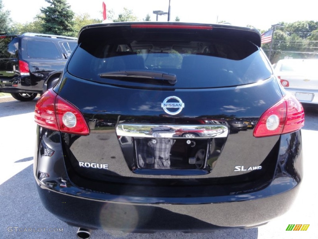 2011 Rogue SL AWD - Wicked Black / Black photo #7