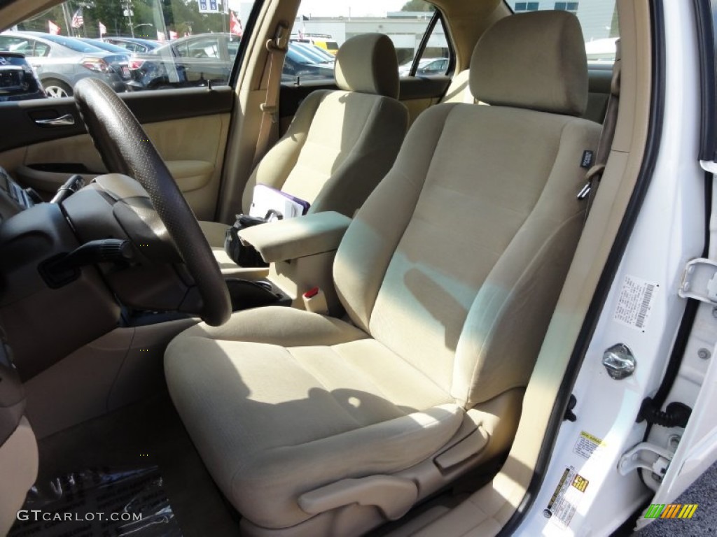 2007 Accord LX Sedan - Taffeta White / Ivory photo #14