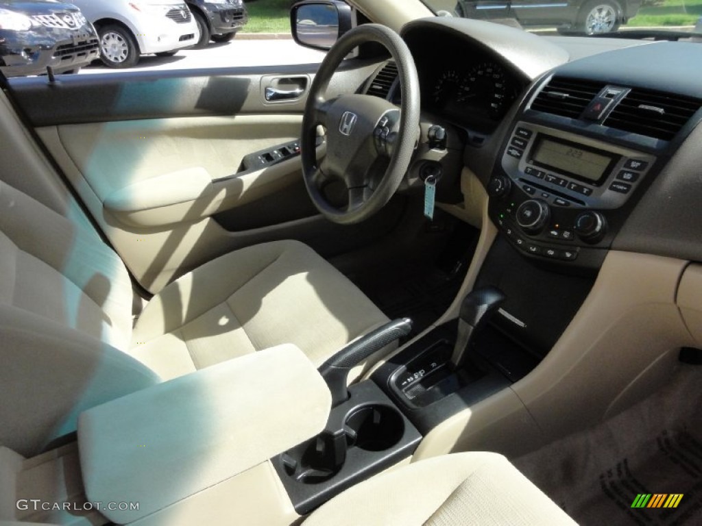 2007 Accord LX Sedan - Taffeta White / Ivory photo #15