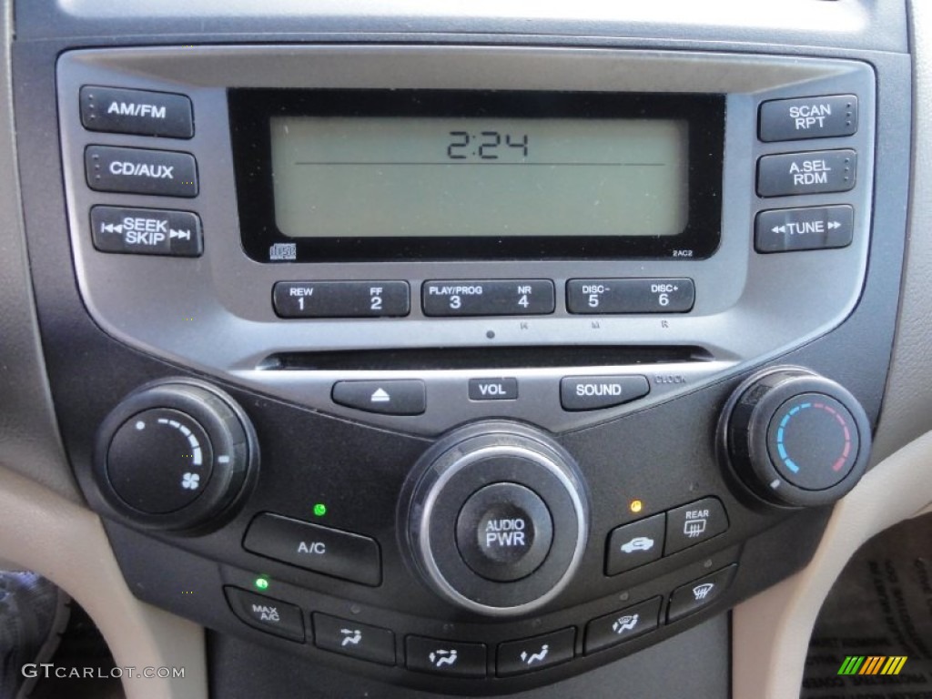 2007 Accord LX Sedan - Taffeta White / Ivory photo #23