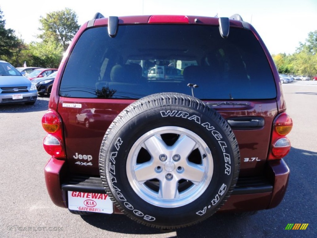 2003 Liberty Limited 4x4 - Dark Garnet Red Pearl / Taupe photo #7