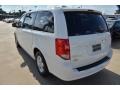 Stone White - Grand Caravan Crew Photo No. 3