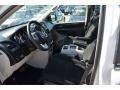 Stone White - Grand Caravan Crew Photo No. 15