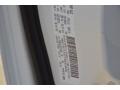 Stone White - Grand Caravan Crew Photo No. 16