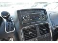 Stone White - Grand Caravan Crew Photo No. 25