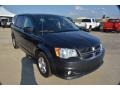 Dark Charcoal Pearl - Grand Caravan Crew Photo No. 7