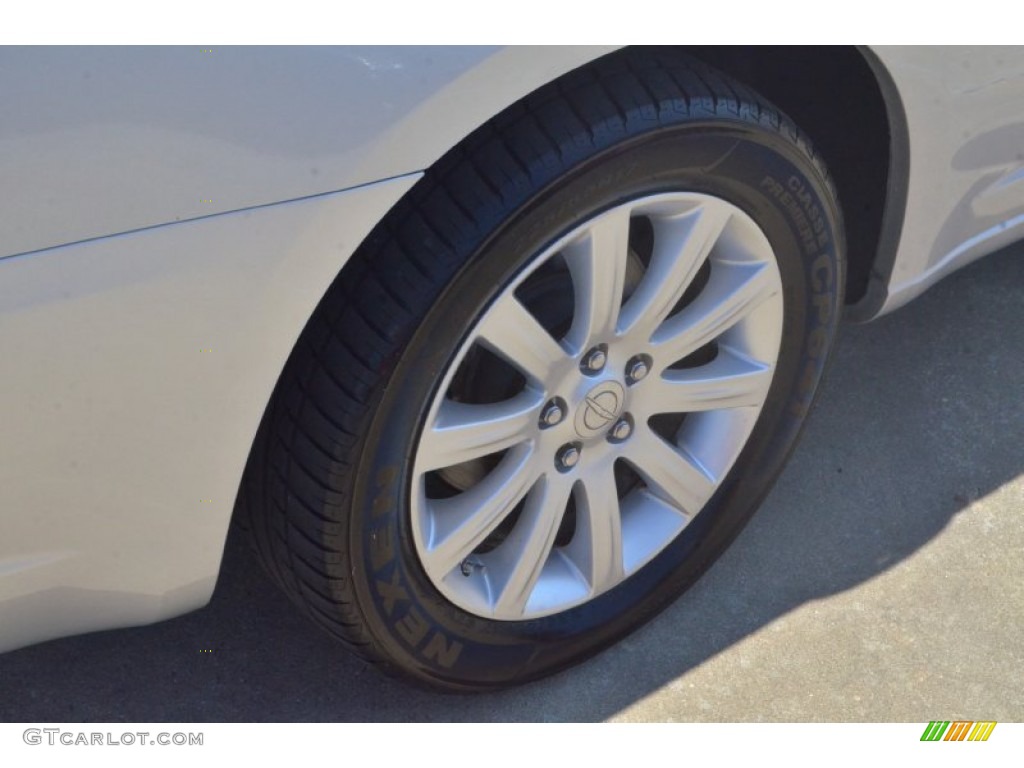 2011 Chrysler 200 Touring Convertible Wheel Photo #71239398
