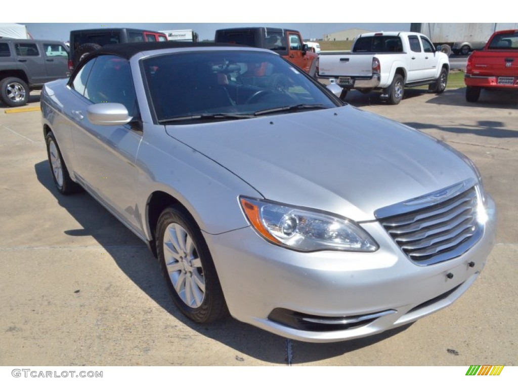 Bright Silver Metallic 2011 Chrysler 200 Touring Convertible Exterior Photo #71239407