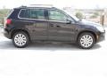Deep Black Metallic - Tiguan SEL Photo No. 11