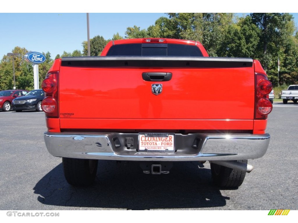 2007 Ram 1500 SLT Quad Cab - Flame Red / Medium Slate Gray photo #4