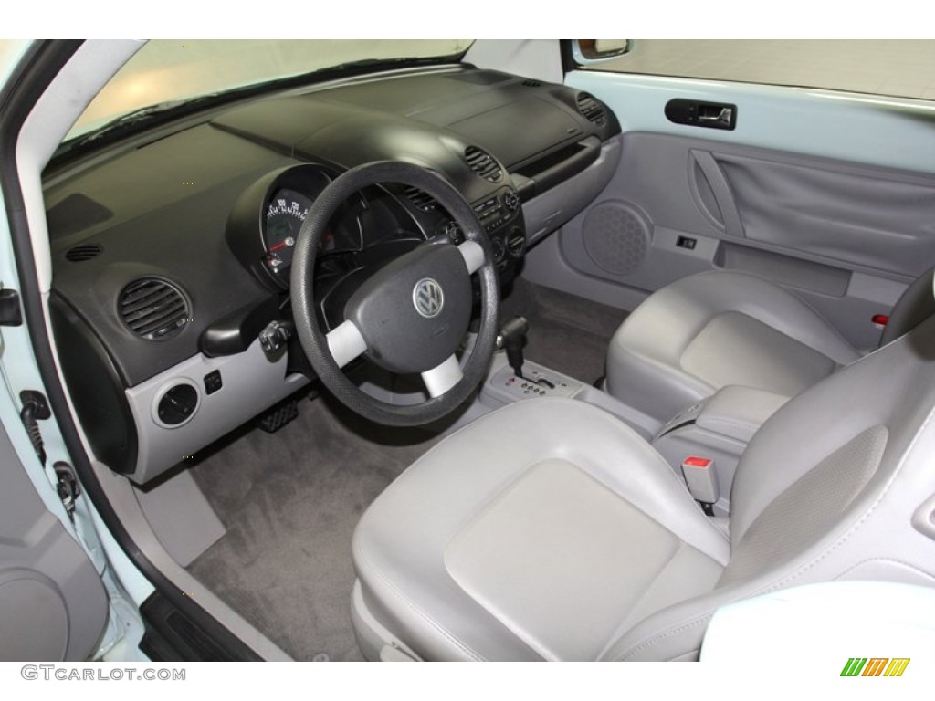 Gray Interior 2004 Volkswagen New Beetle GLS 1.8T Convertible Photo #71241934