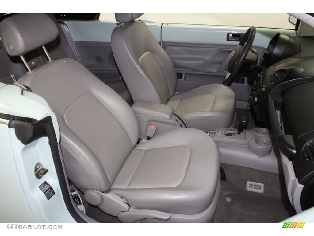 Gray Interior 2004 Volkswagen New Beetle GLS 1.8T Convertible Photo #71242066