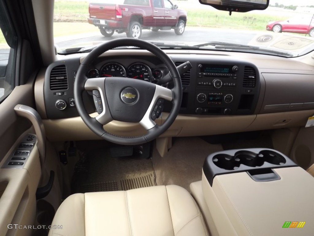 Light Cashmere/Dark Cashmere Interior 2013 Chevrolet Silverado 1500 LT Crew Cab Photo #71243659