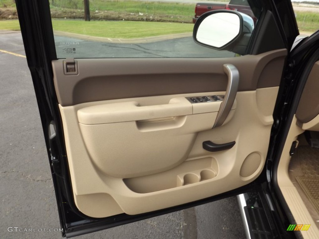 2013 Chevrolet Silverado 1500 LT Crew Cab Light Cashmere/Dark Cashmere Door Panel Photo #71243686