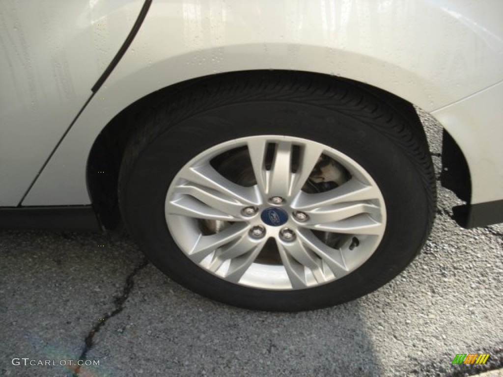 2012 Focus SEL Sedan - Ingot Silver Metallic / Stone photo #19