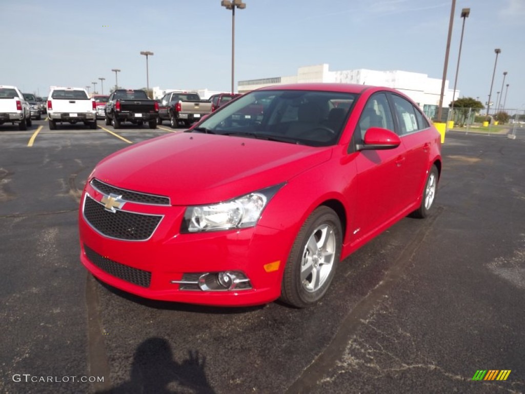 2013 Cruze LT/RS - Victory Red / Medium Titanium photo #1