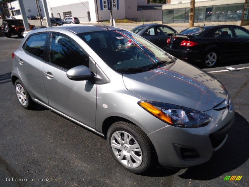 Liquid Silver Metallic 2013 Mazda MAZDA2 Sport Exterior Photo #71246365