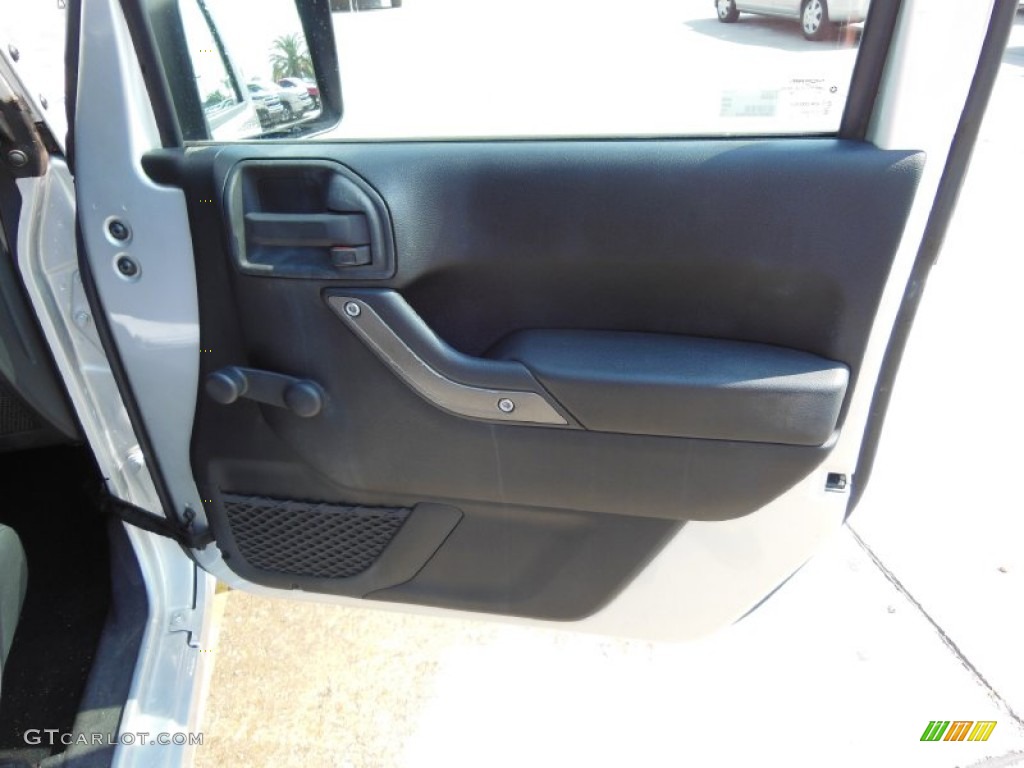 2011 Wrangler Sport 4x4 - Bright Silver Metallic / Black photo #8
