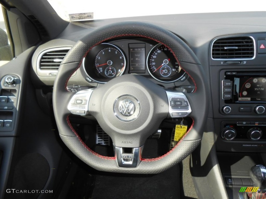 2013 Volkswagen GTI 4 Door Interlagos Plaid Cloth Steering Wheel Photo #71250051