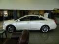 White Diamond Tricoat - XTS Premium FWD Photo No. 6