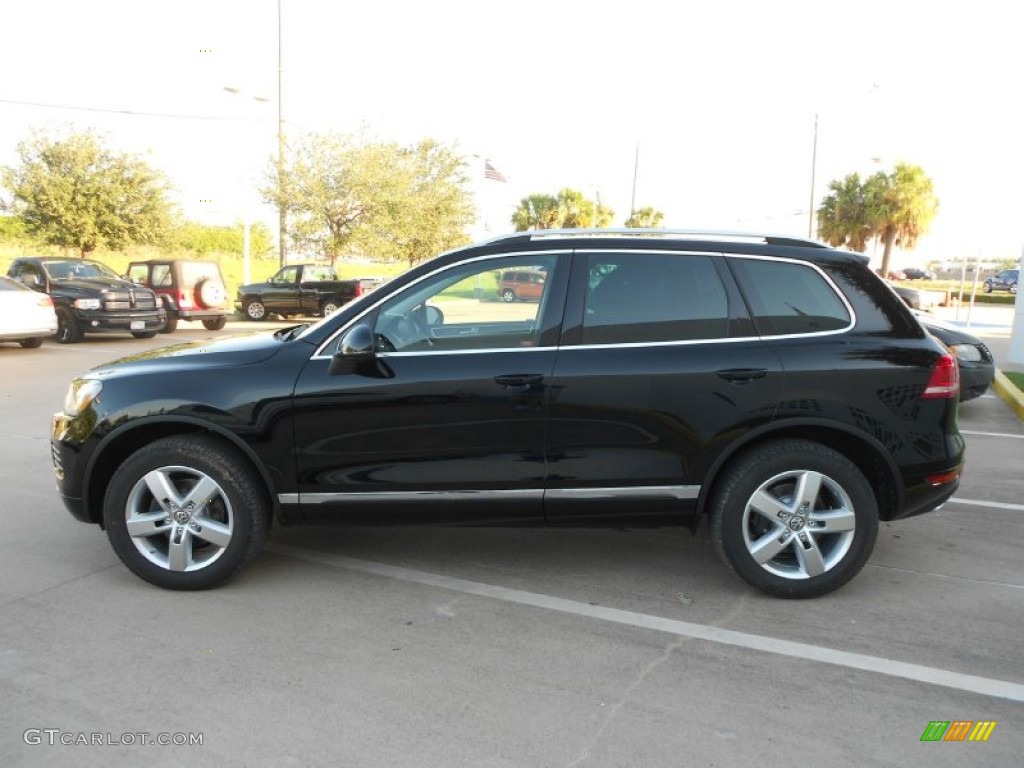 Black 2013 Volkswagen Touareg VR6 FSI Lux 4XMotion Exterior Photo #71252202