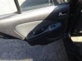 Blackout - Sentra 1.8 S Special Edition Photo No. 13