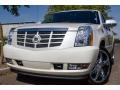 White Diamond - Escalade EXT AWD Photo No. 6