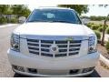 White Diamond - Escalade EXT AWD Photo No. 7