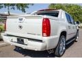 White Diamond - Escalade EXT AWD Photo No. 13