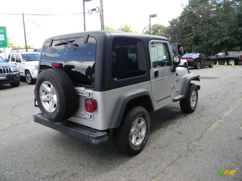 2004 Wrangler X 4x4 - Bright Silver Metallic / Dark Slate Gray photo #4