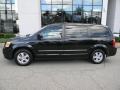 Brilliant Black Crystal Pearl - Grand Caravan SXT Photo No. 2