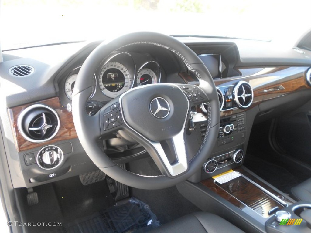 2013 Mercedes-Benz GLK 350 Black Steering Wheel Photo #71254770
