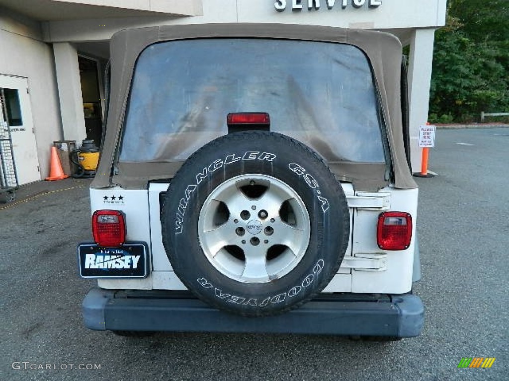 2000 Wrangler Sport 4x4 - Stone White / Camel photo #3